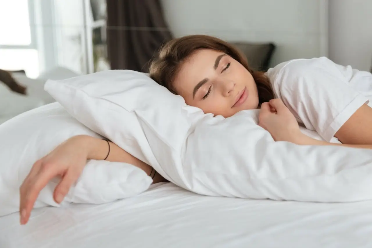 Assumi sonniferi e ti senti stanco al risveglio? Ecco cosa succede e perché Immagine selezionata