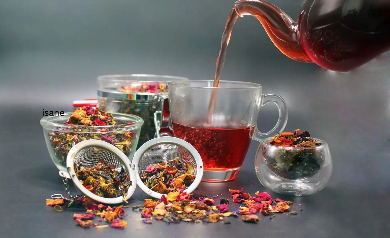 Tisane a rischio nei supermercati: quali evitare secondo gli esperti SS - Scaffale supermercato con tisane